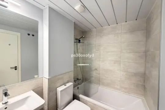 Image 9 thumb