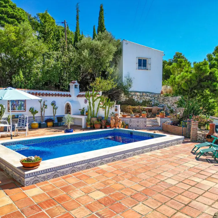 Venta de villa independiente en Cómpeta