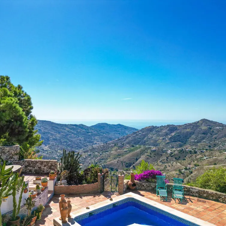 Venta de villa independiente en Cómpeta