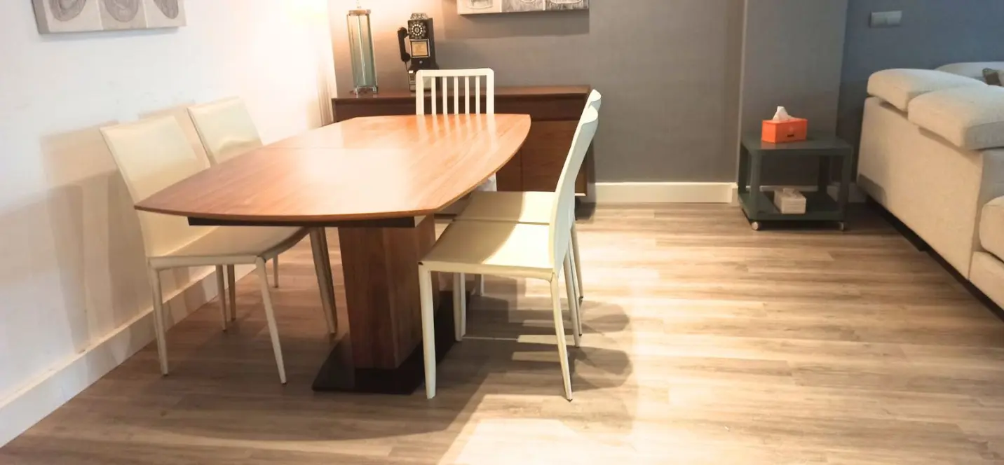 Venta de apartamento en planta media en Nueva Andalucía 4