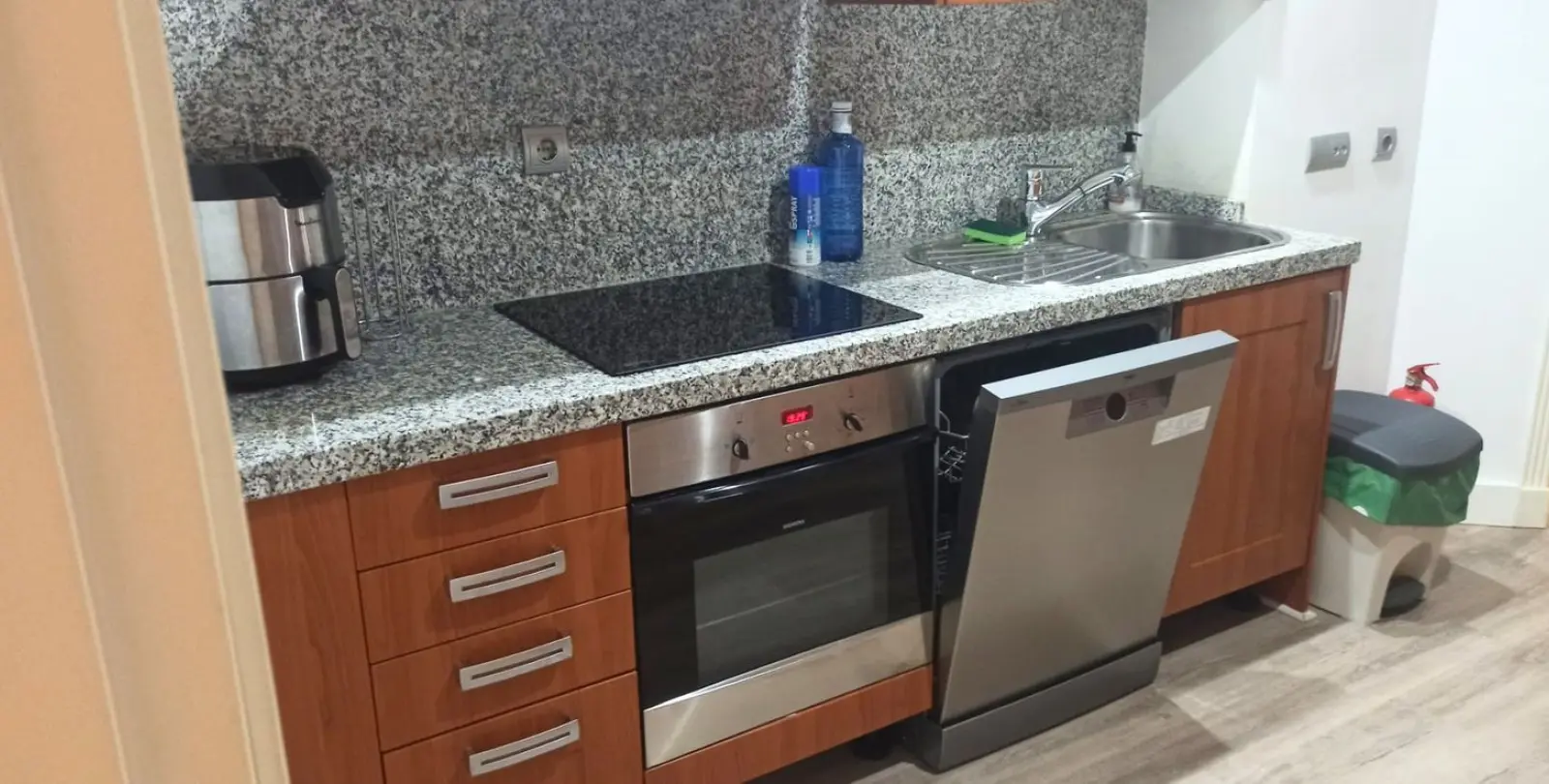 Venta de apartamento en planta media en Nueva Andalucía 7
