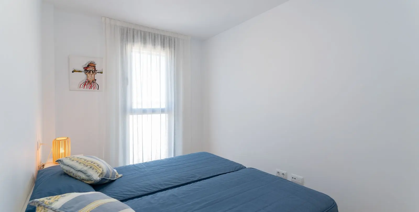 Venta de apartamento en planta media en Málaga Este 24