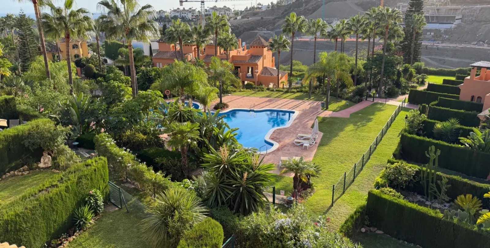 Venta de casa pareada en Benahavís 2