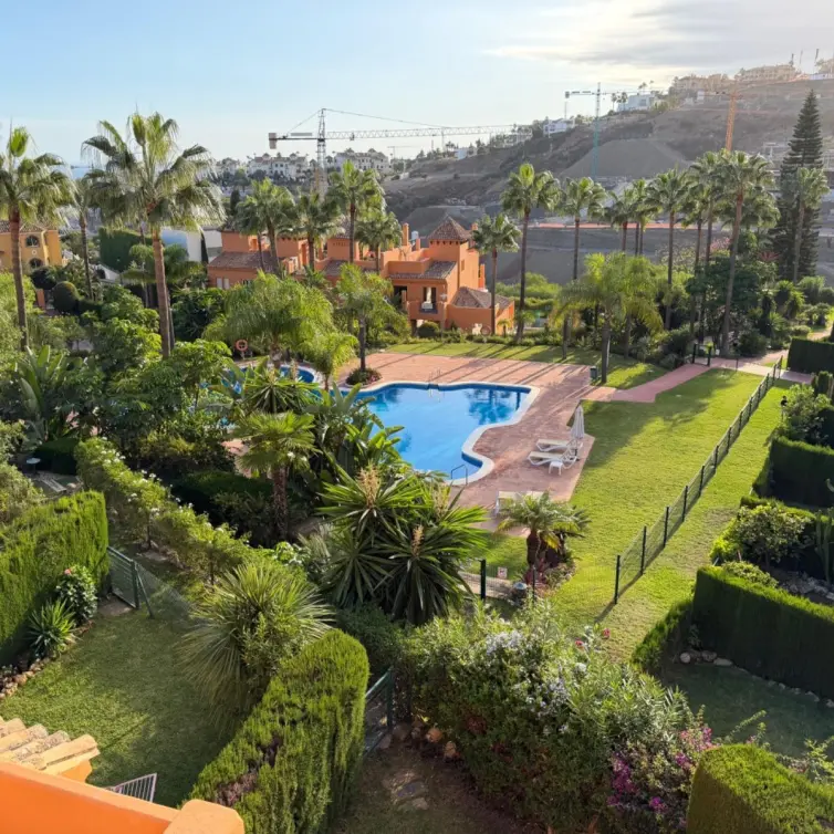 Venta de casa pareada en Benahavís