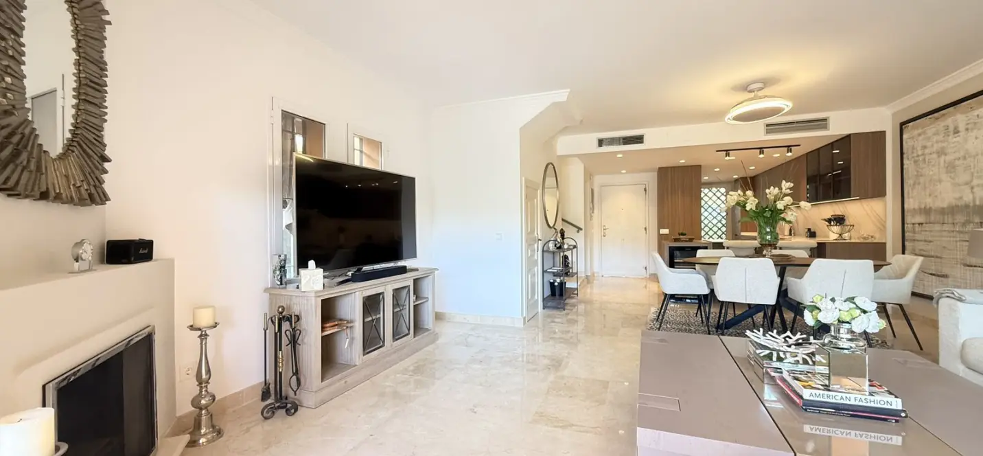 Venta de casa pareada en Benahavís 2