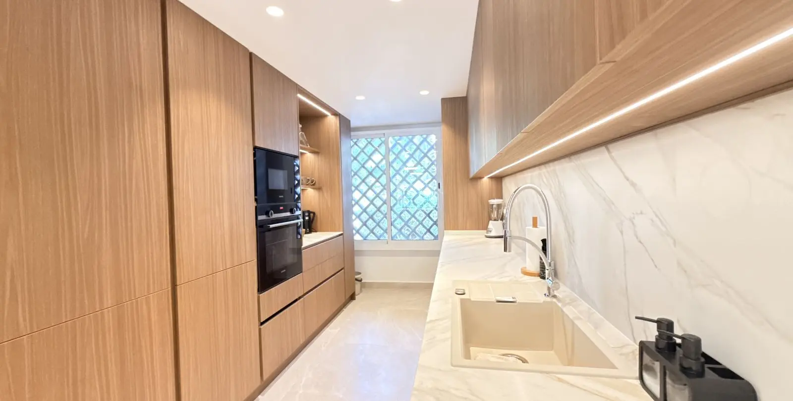 Venta de casa pareada en Benahavís 36