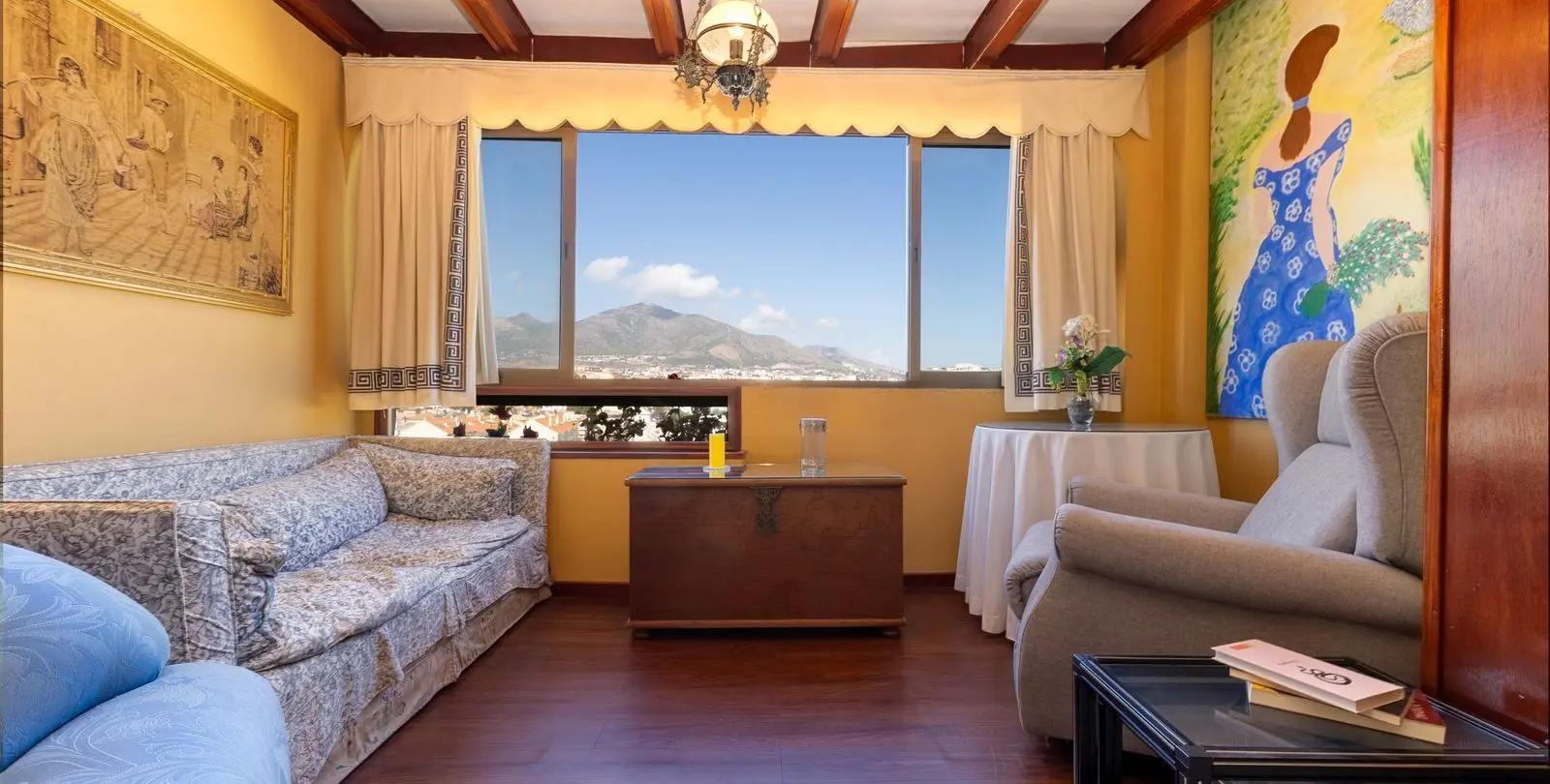 Продажа апартаментов на среднем этаже в Fuengirola 1