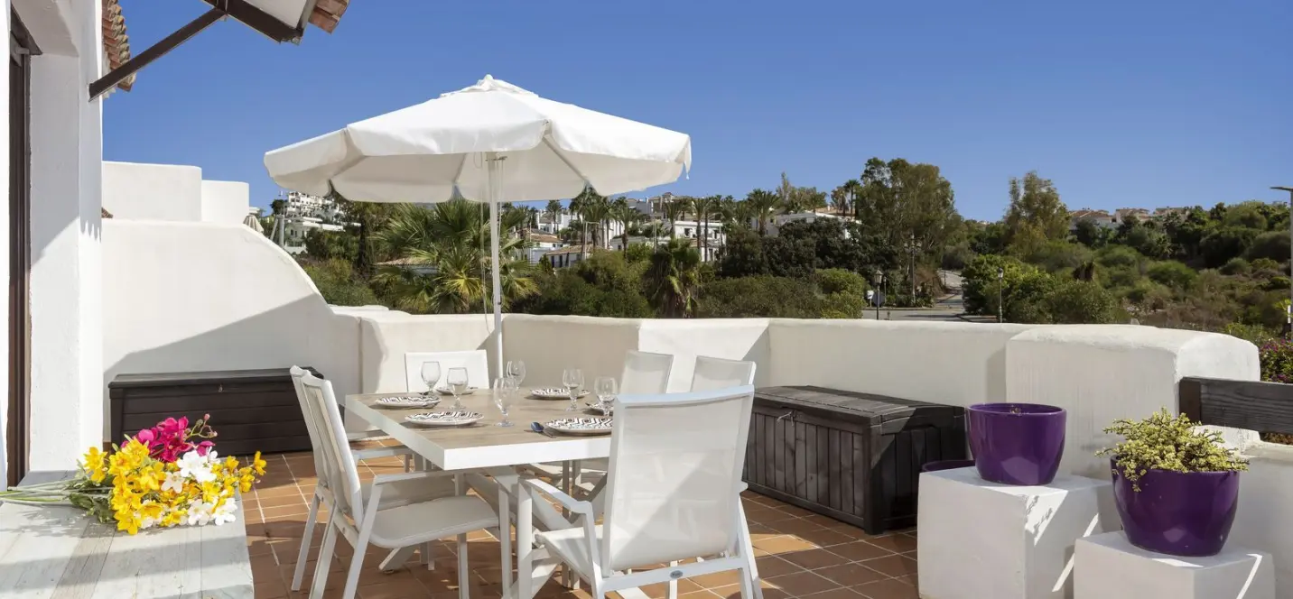Sale of middle floor apartment in Selwo 0