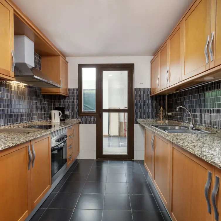 Sale of middle floor apartment in Selwo