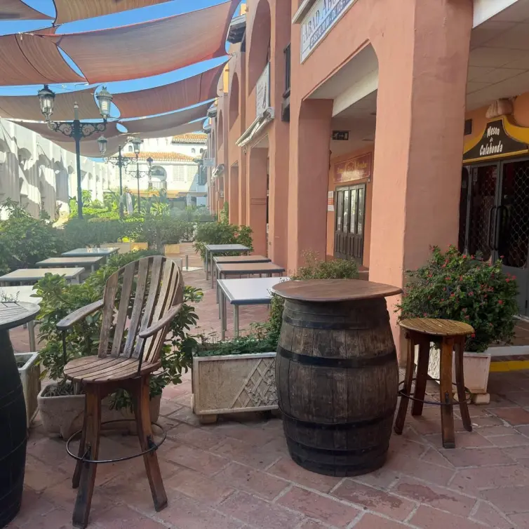 Venta de restaurante en Calahonda