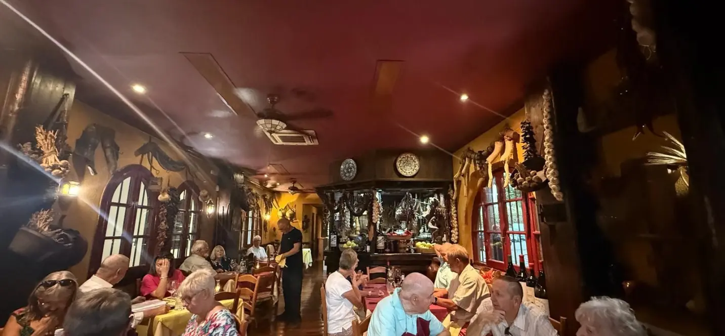 Venta de restaurante en Calahonda 3
