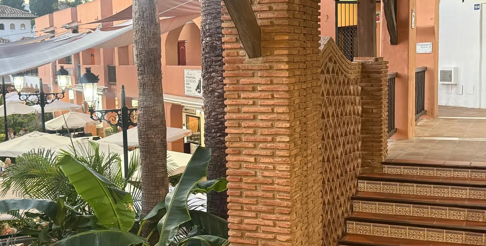Venta de restaurante en Calahonda 19