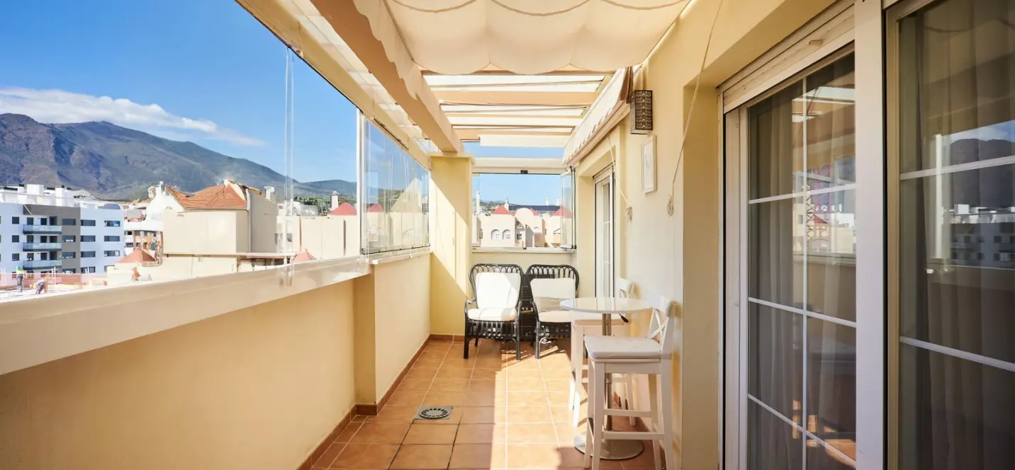 Sale of penthouse in Estepona 0