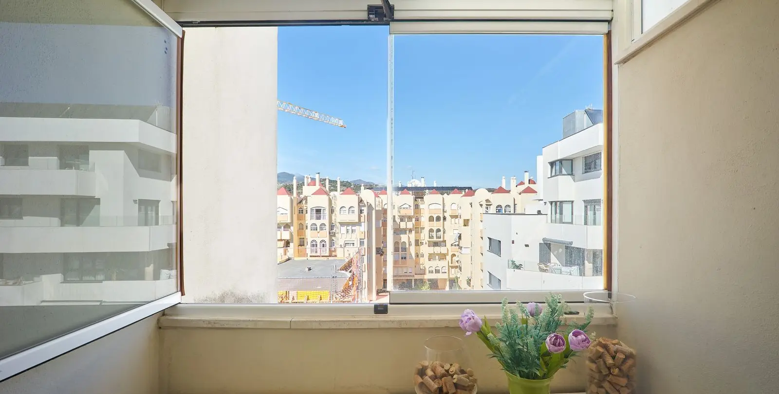 Sale of penthouse in Estepona 9