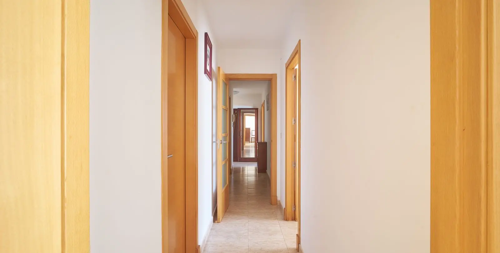 Sale of penthouse in Estepona 18