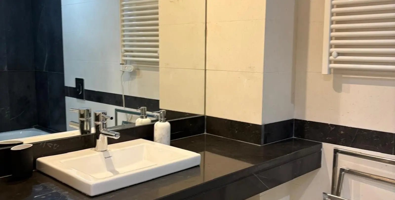 Venta de apartamento en planta media en Málaga Centro 5