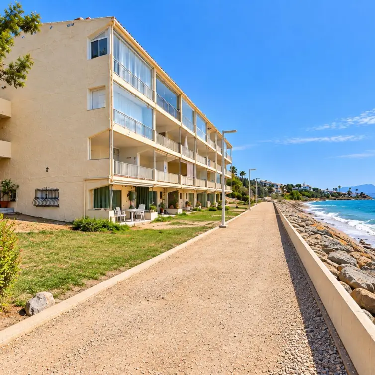 Venta de ático en Estepona
