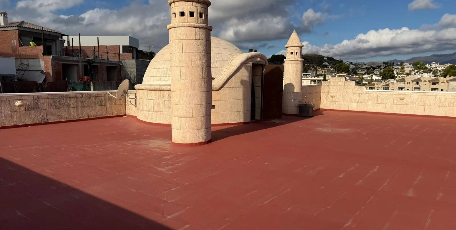 Venta de villa independiente en Cerros del Aguila 4