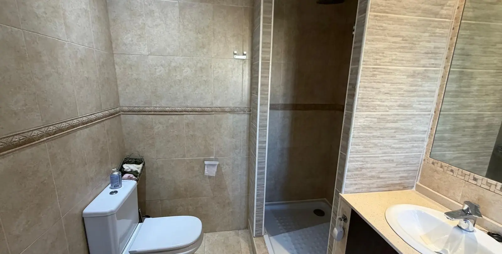 Venta de villa independiente en Cerros del Aguila 38