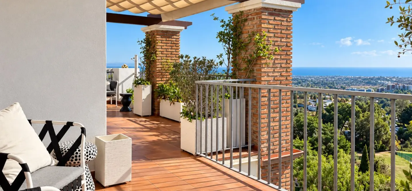 Sale of penthouse in Los Arqueros 3