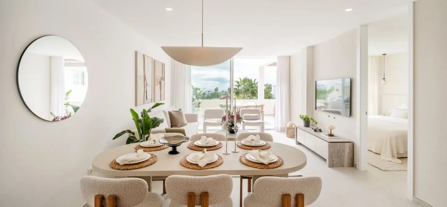 Sale of middle floor apartment in Nueva Andalucía 3