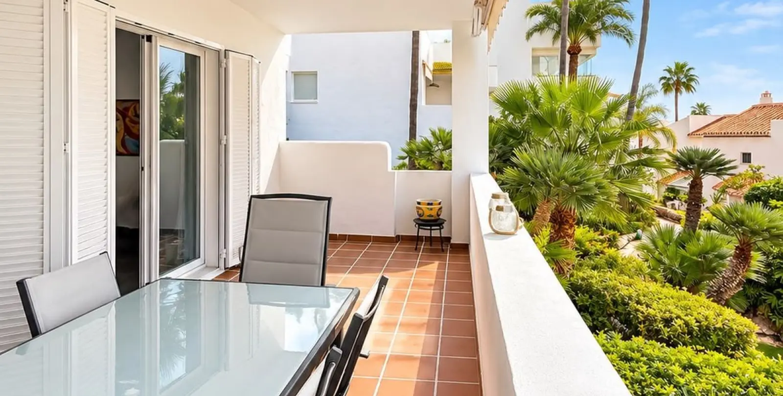 Продажа дома на две семьи в Bahía de Marbella 3