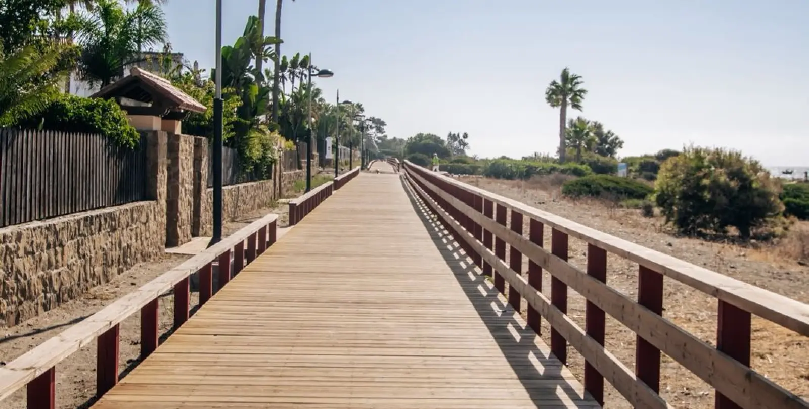 Продажа дома на две семьи в Bahía de Marbella 16