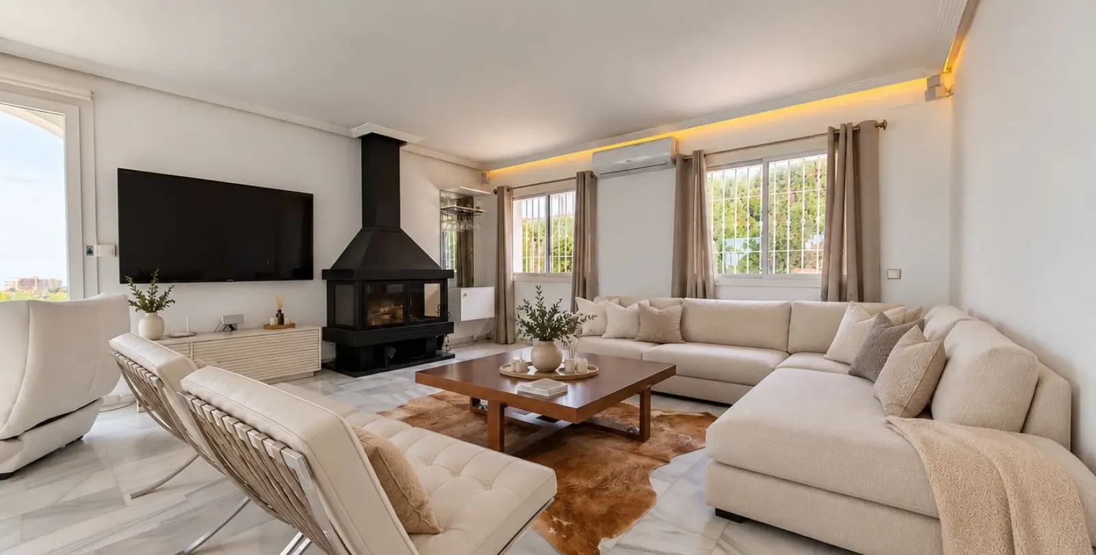 Venta de villa independiente en Riviera del Sol 6