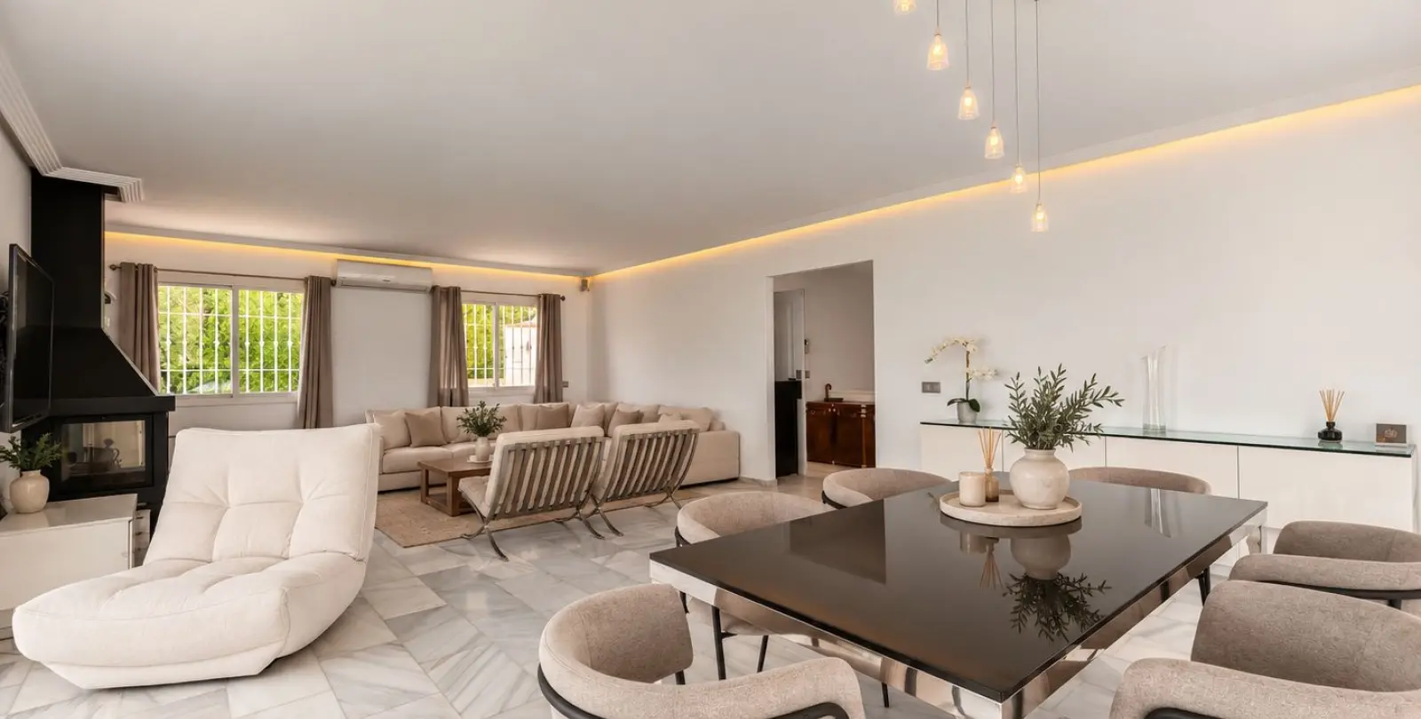 Venta de villa independiente en Riviera del Sol 8