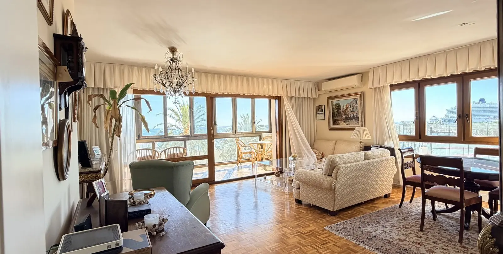Venta de apartamento en planta media en Malagueta 3