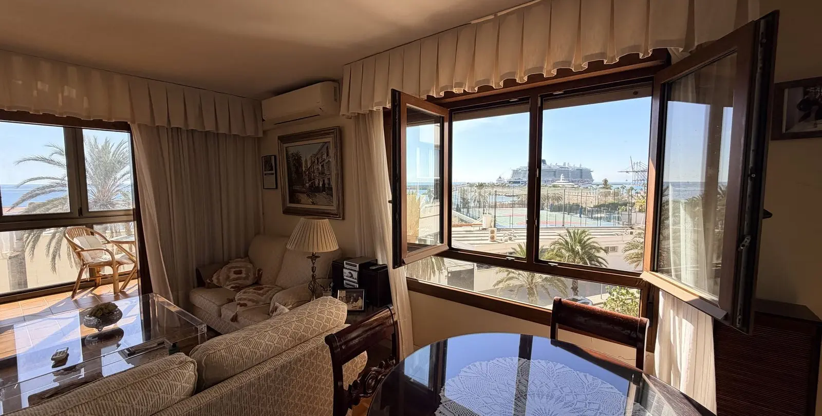 Venta de apartamento en planta media en Malagueta 8