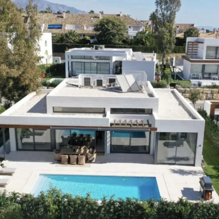 Venta de villa independiente en Atalaya