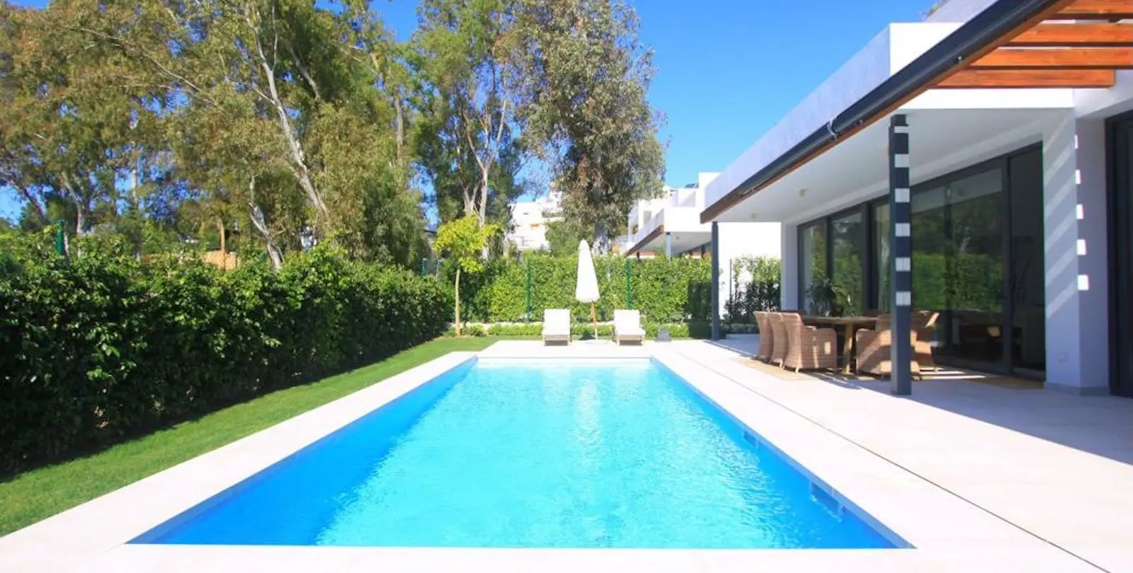 Venta de villa independiente en Atalaya 3