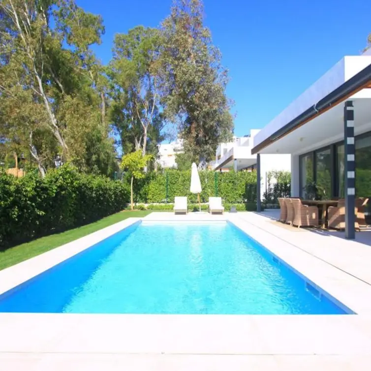 Venta de villa independiente en Atalaya