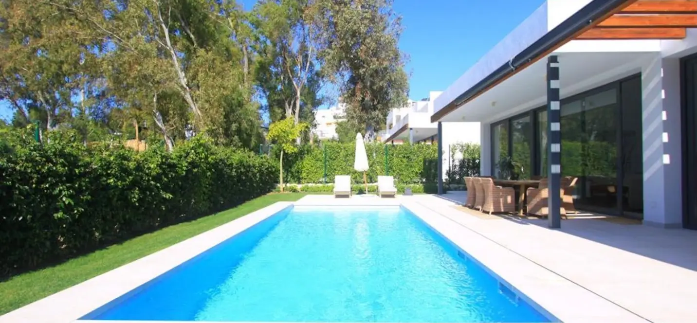 Venta de villa independiente en Atalaya 2