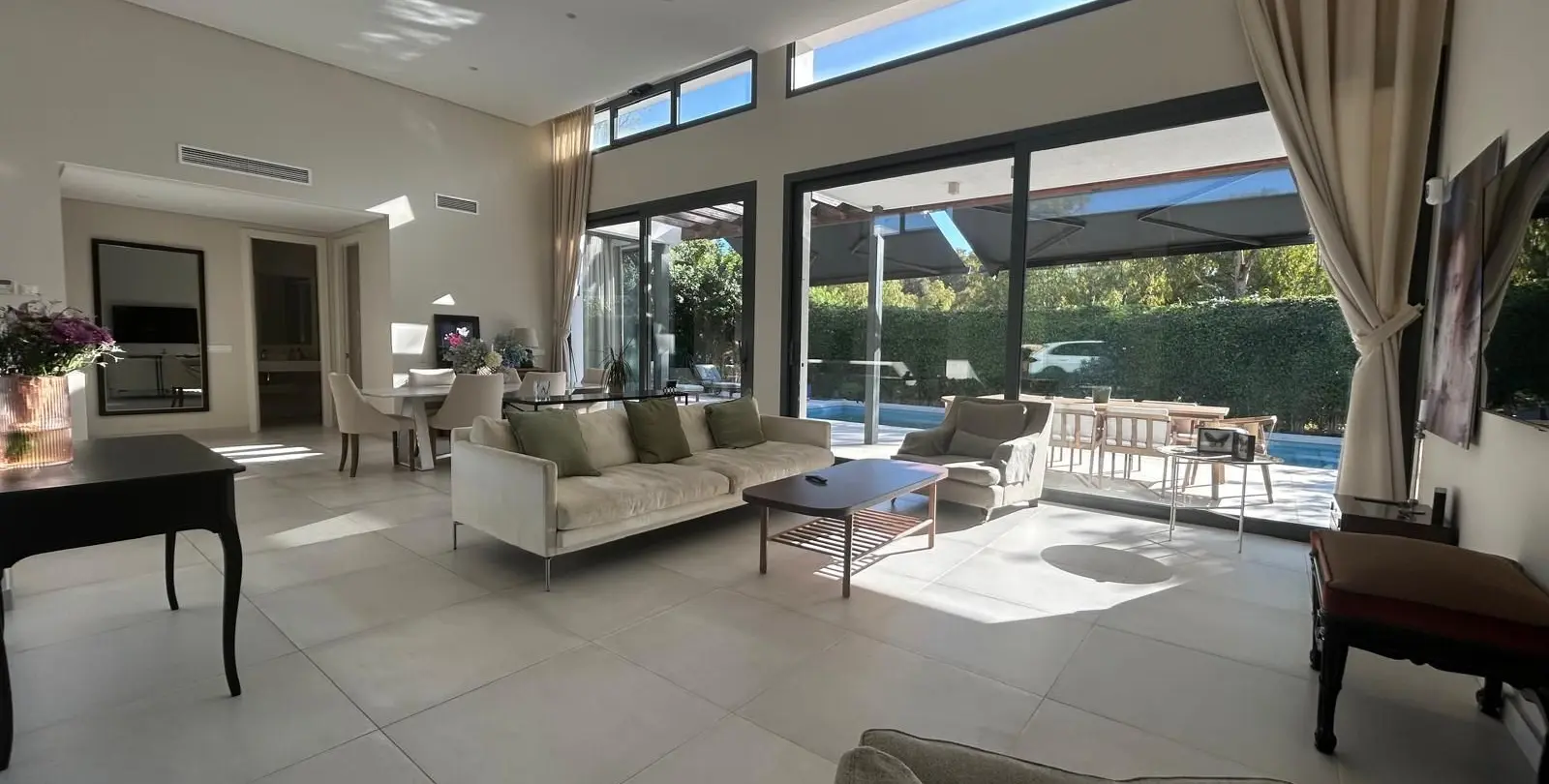 Venta de villa independiente en Atalaya 5