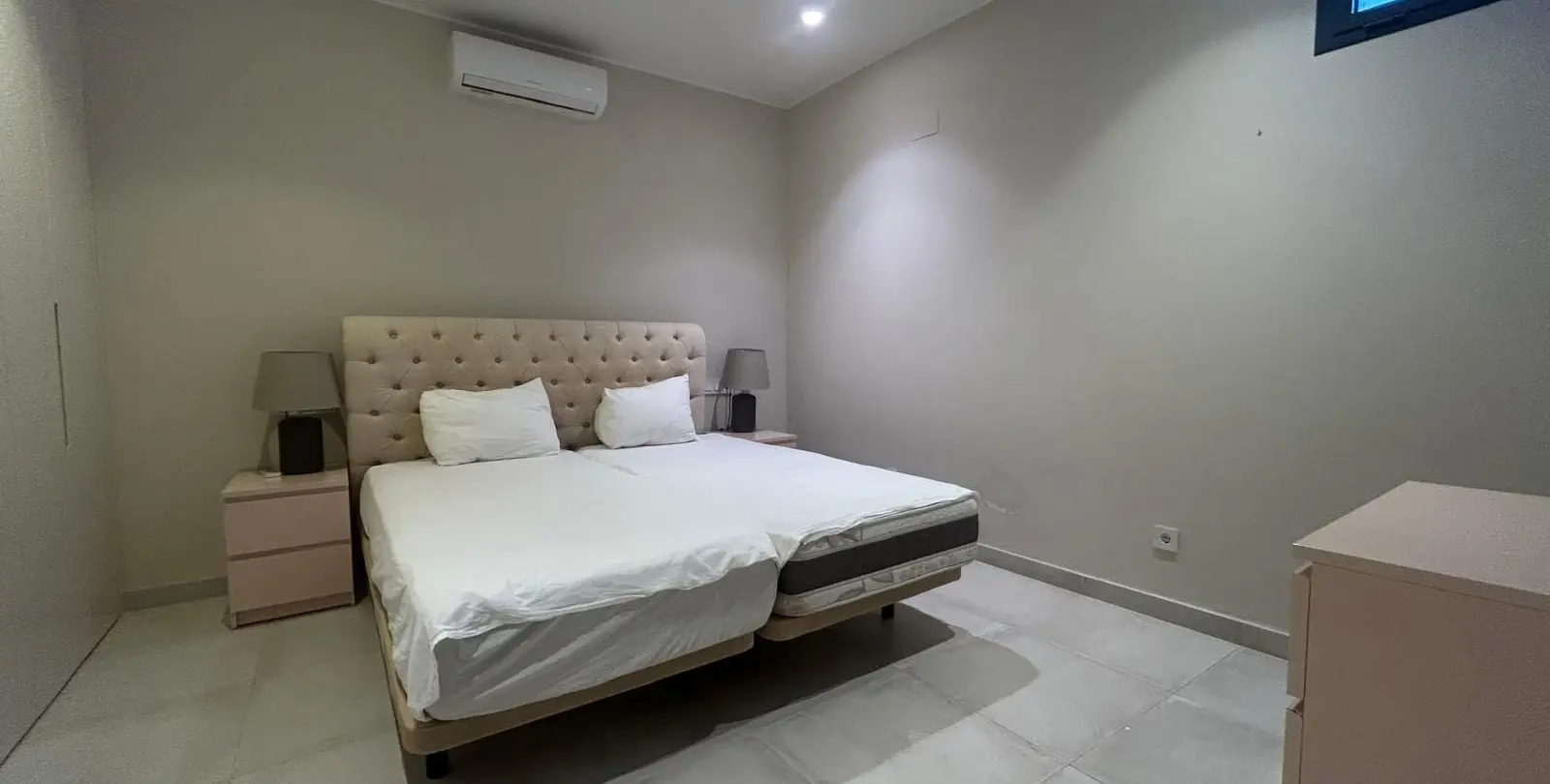 Venta de villa independiente en Atalaya 16