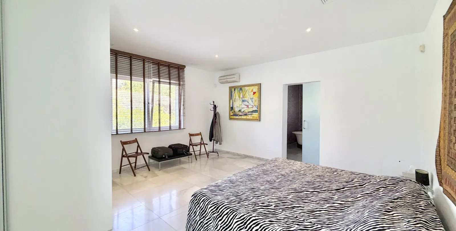 Venta de villa independiente en Estepona 20
