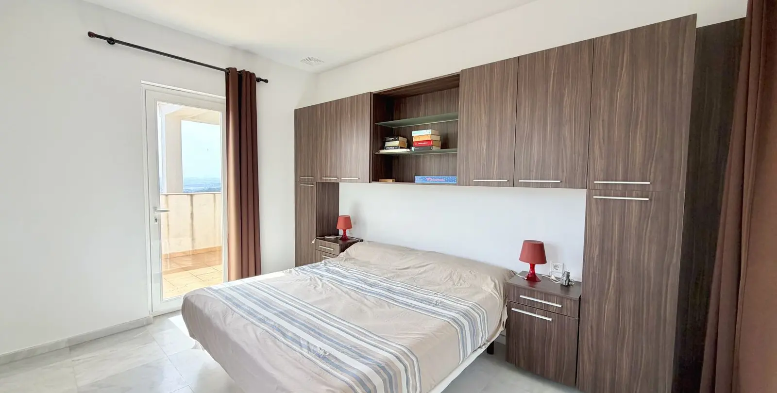 Venta de villa independiente en Estepona 27