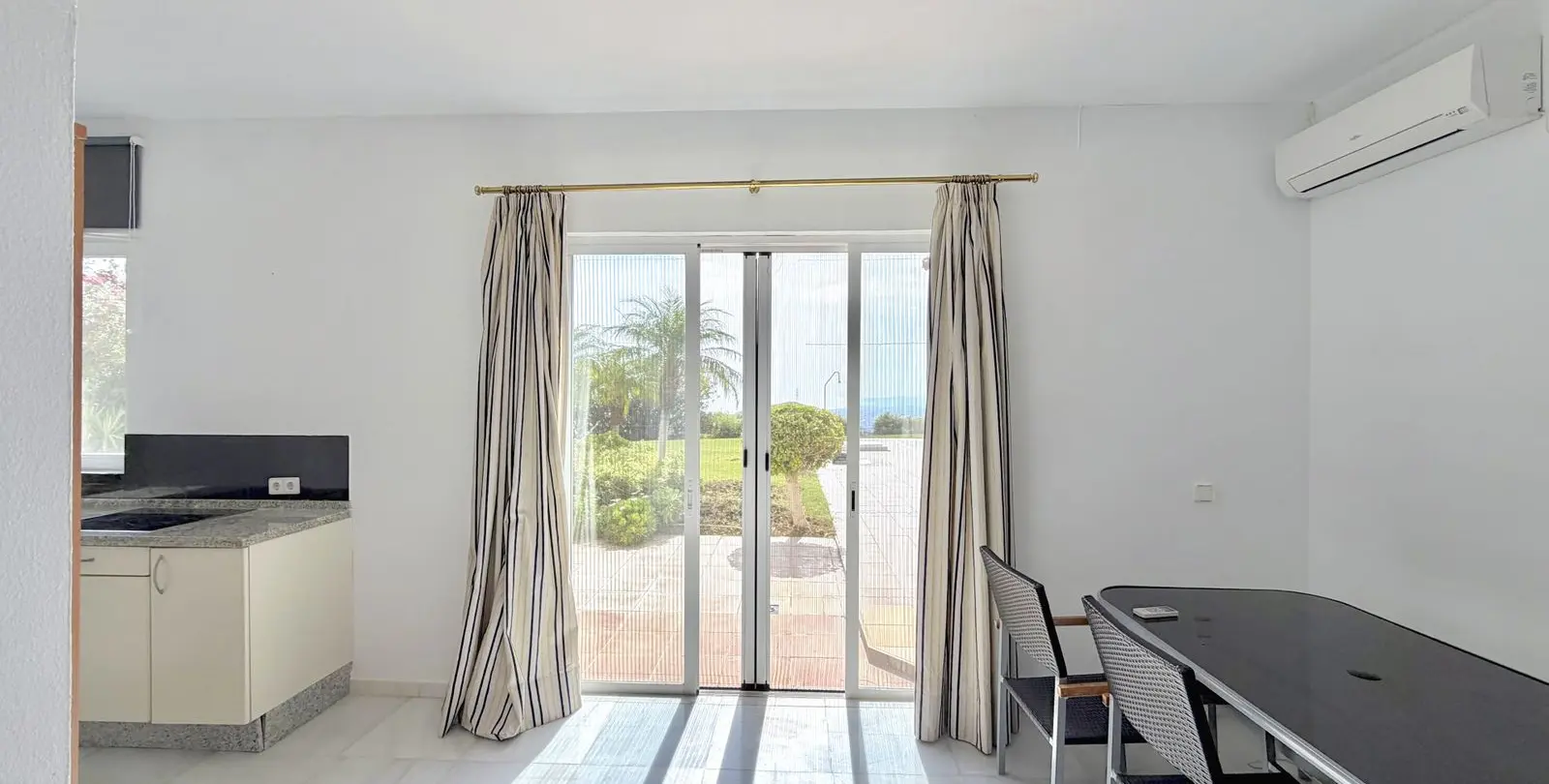 Venta de villa independiente en Estepona 33