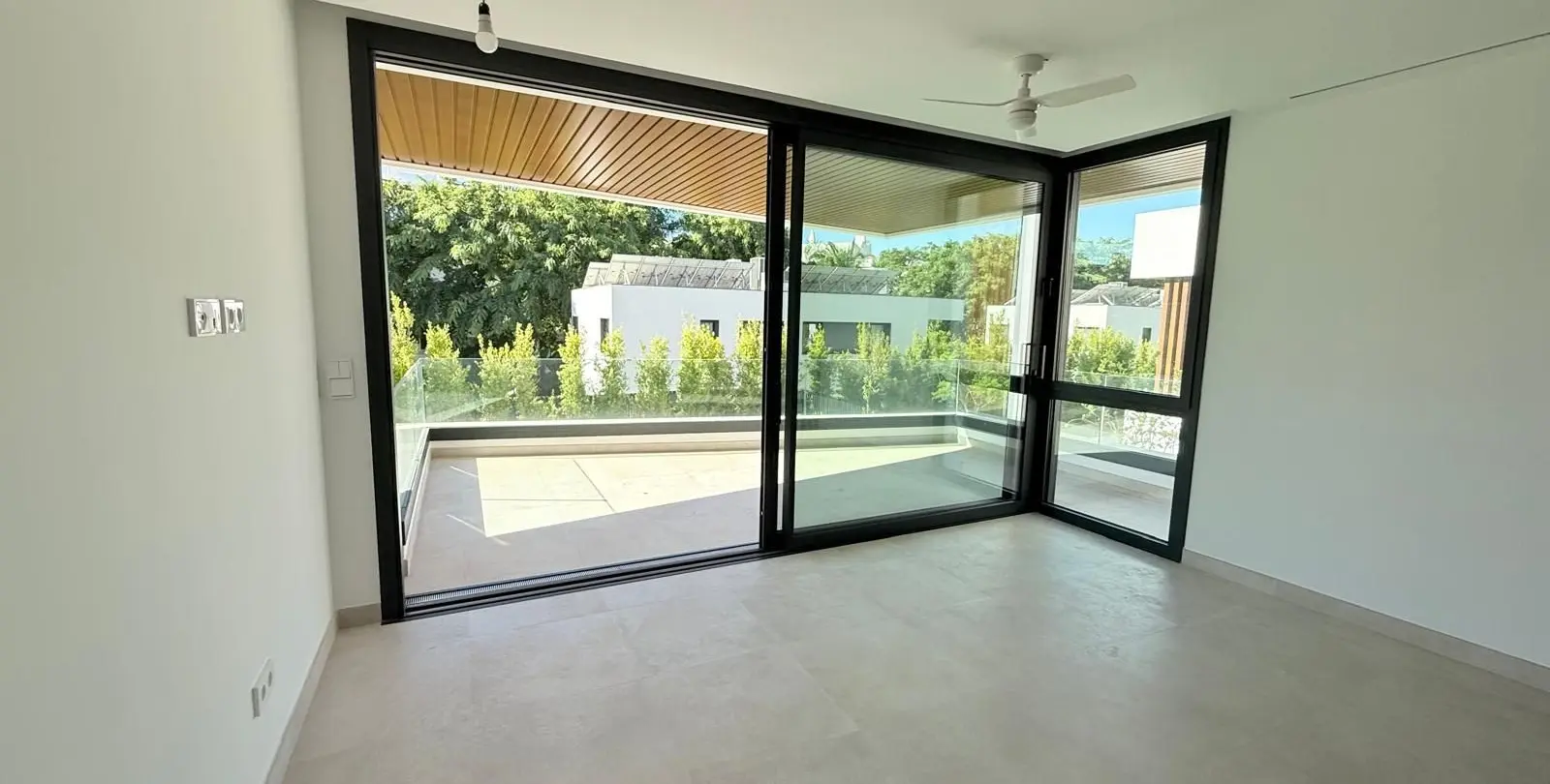 Venta de villa independiente en Puerto Banús 11
