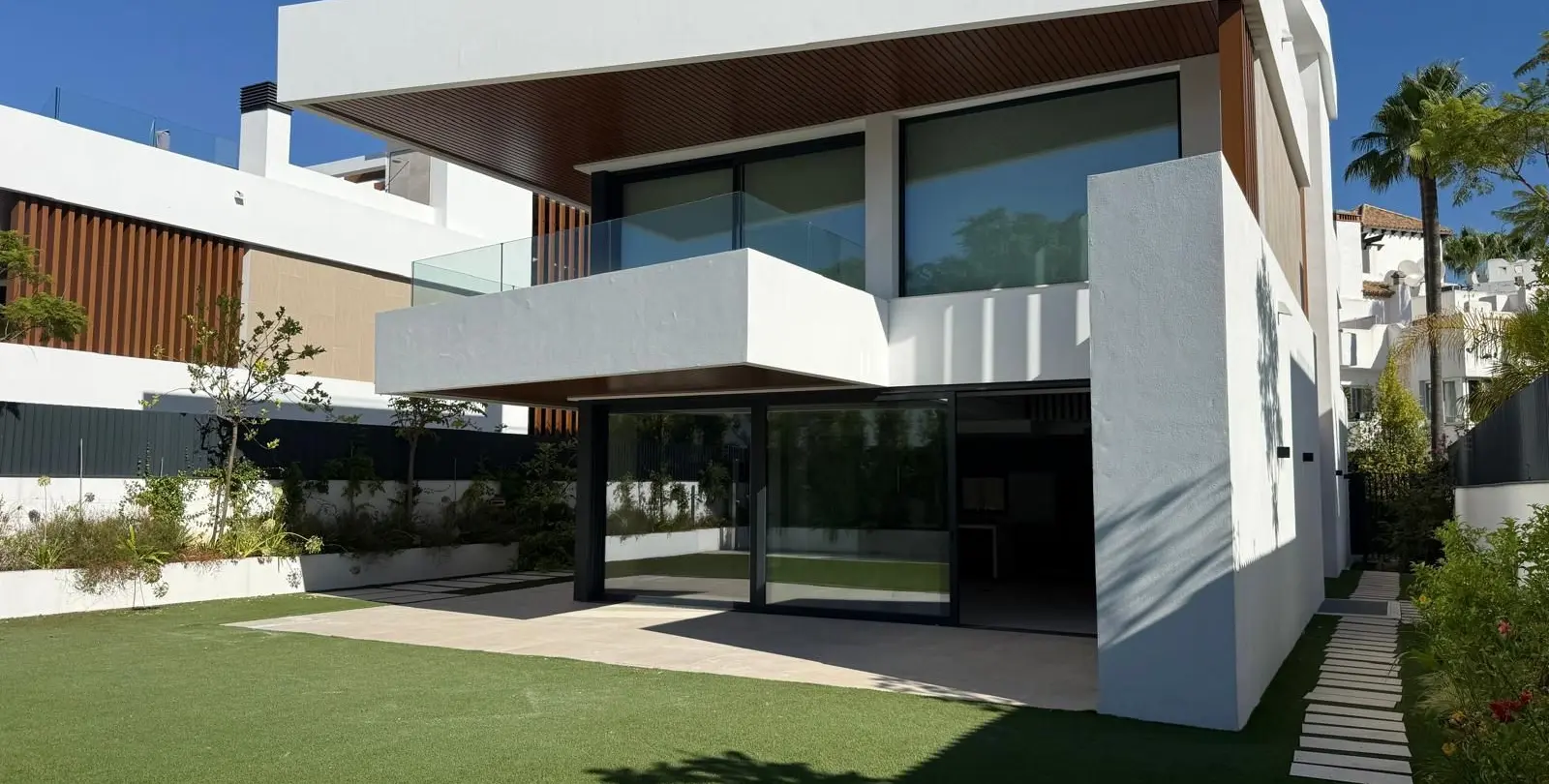 Venta de villa independiente en Puerto Banús 12