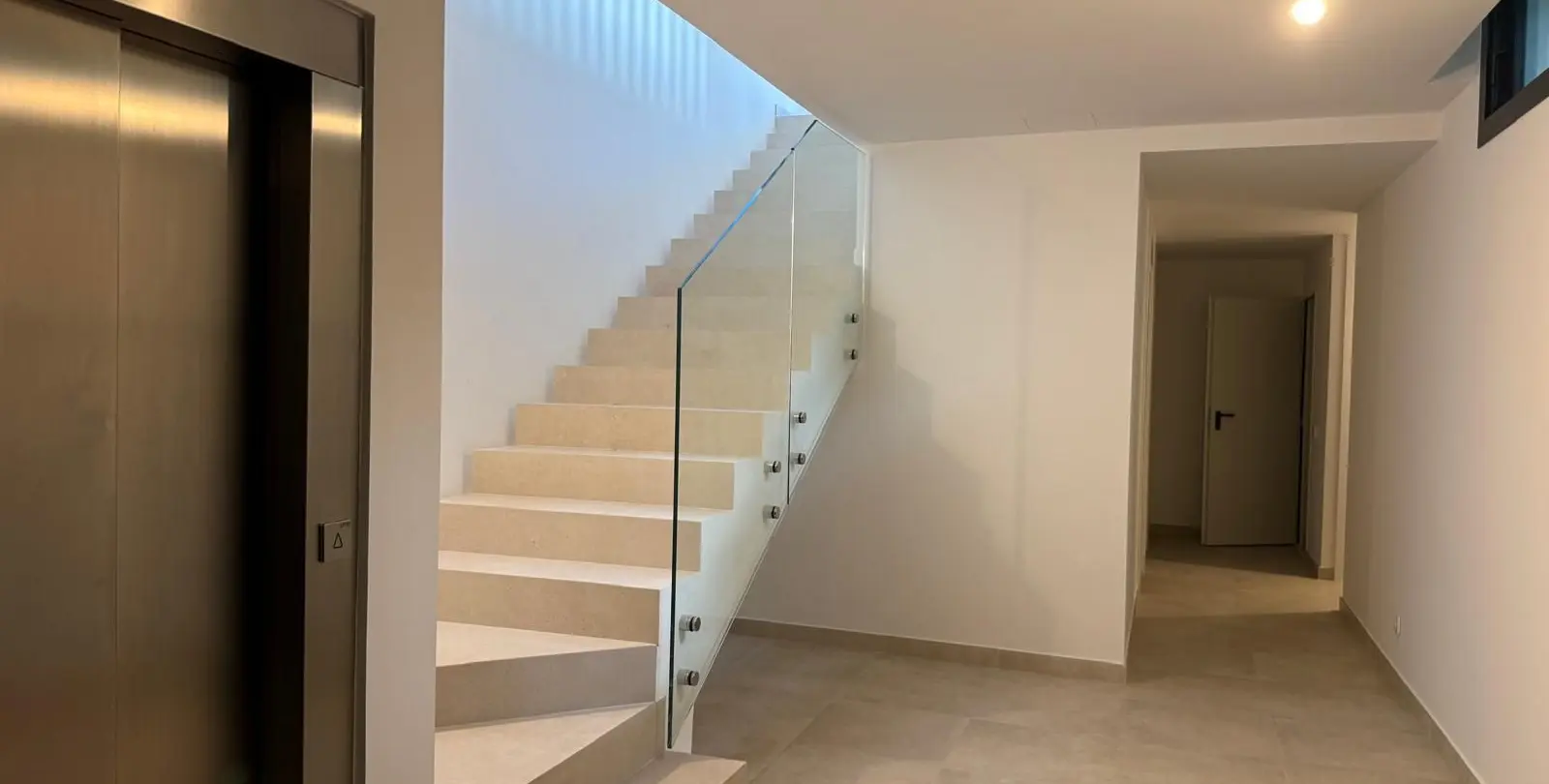 Venta de villa independiente en Puerto Banús 17