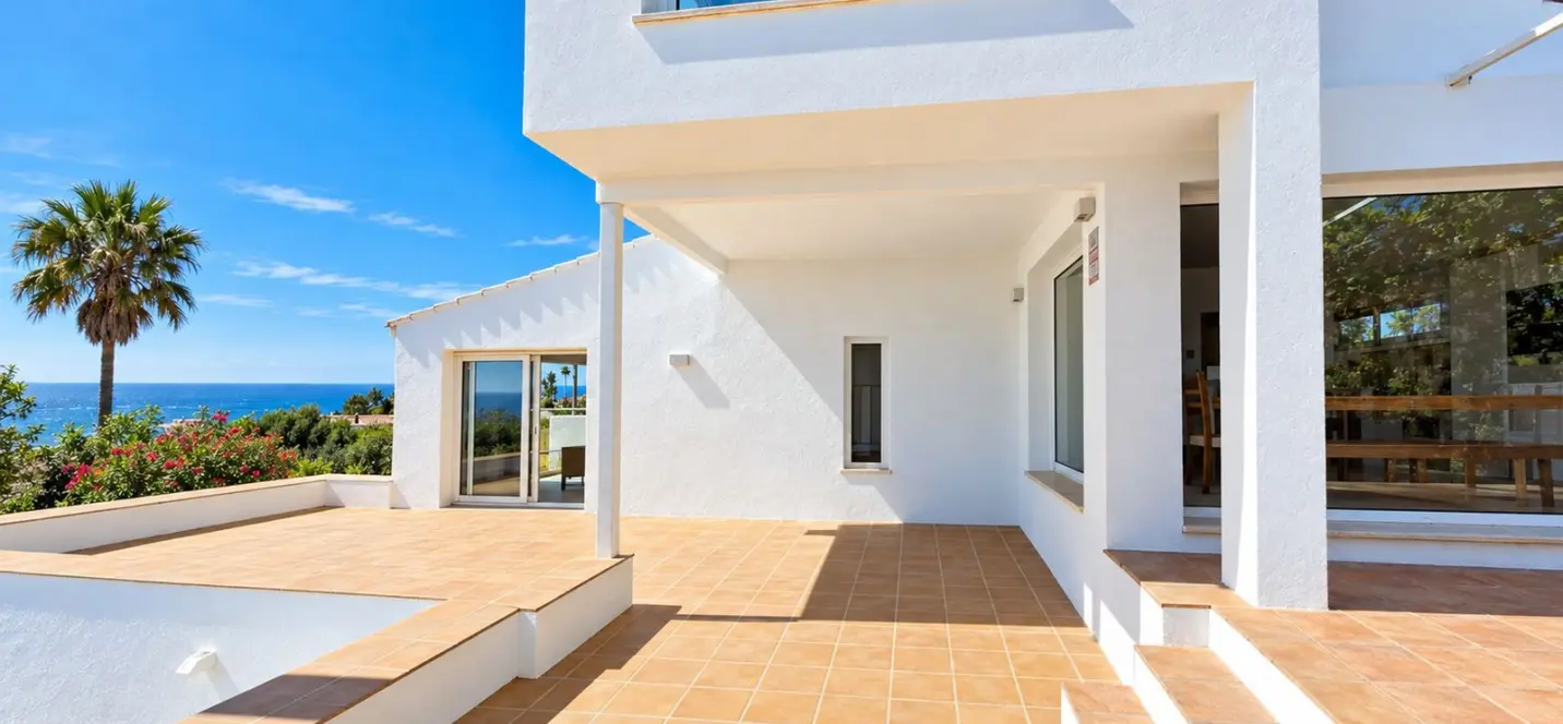 Venta de villa independiente en Estepona 1