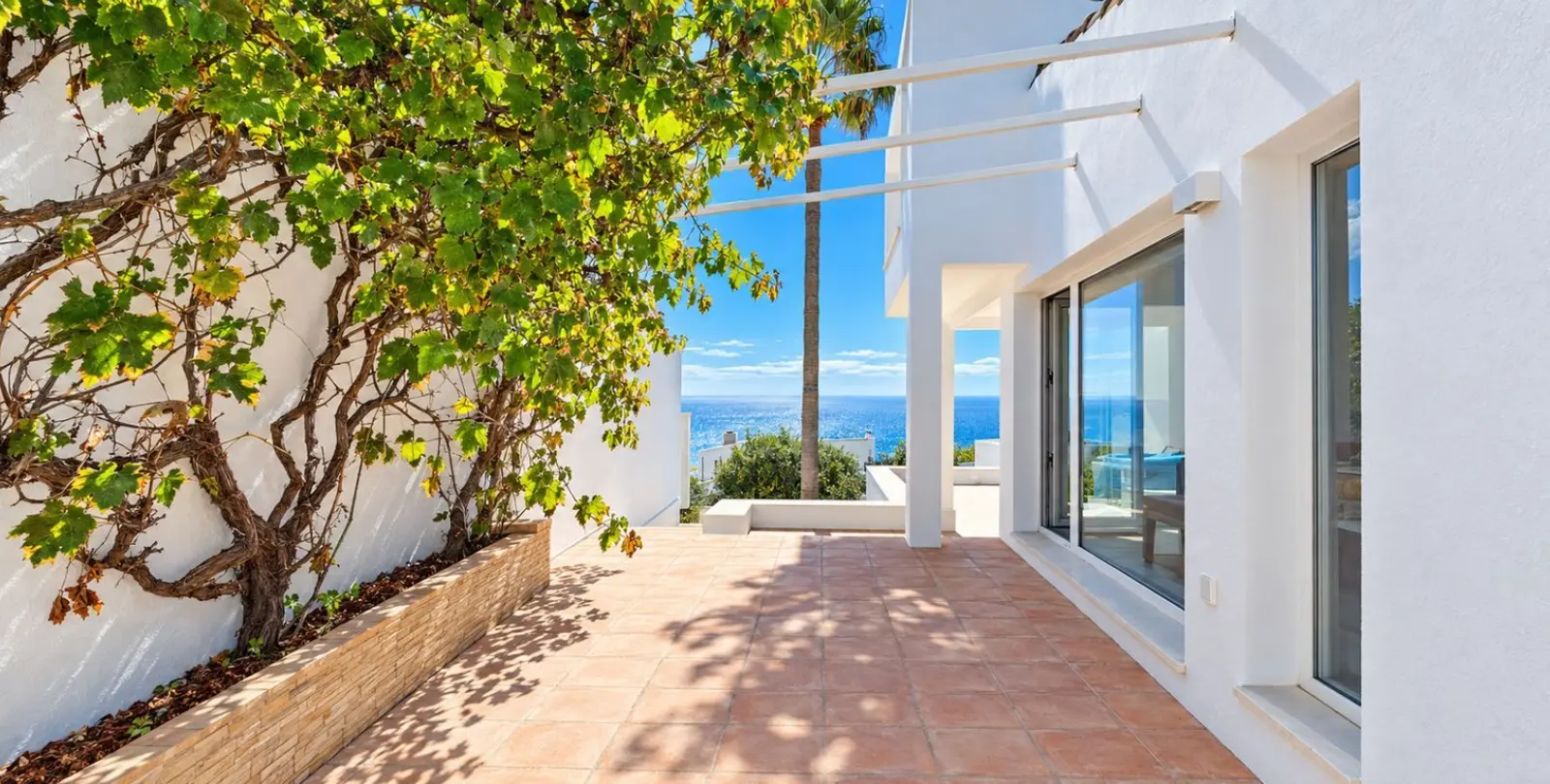 Venta de villa independiente en Estepona 3