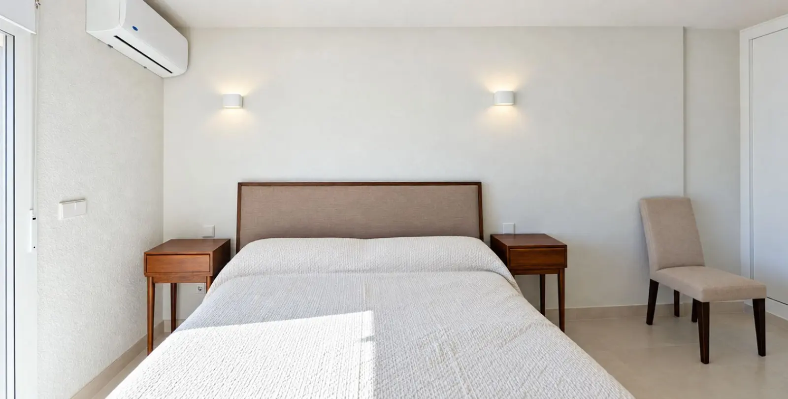 Venta de villa independiente en Estepona 29