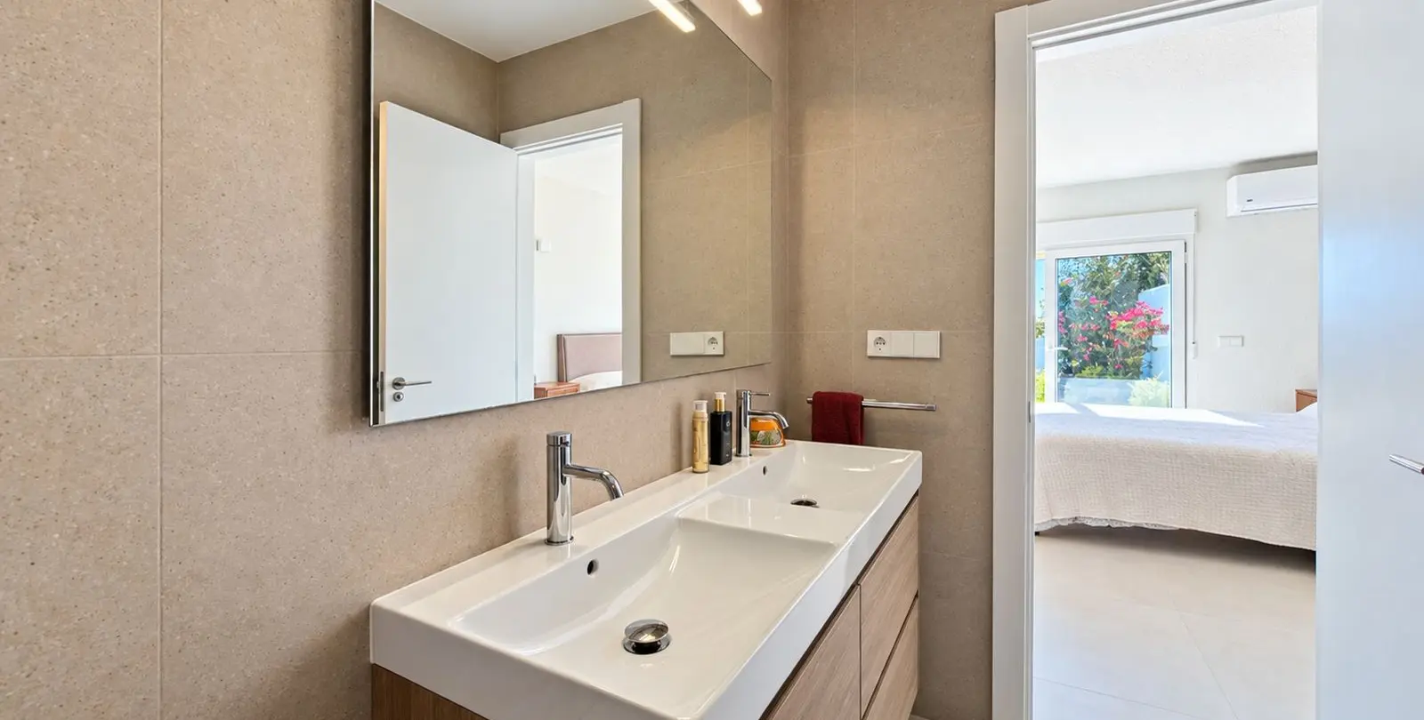 Venta de villa independiente en Estepona 33