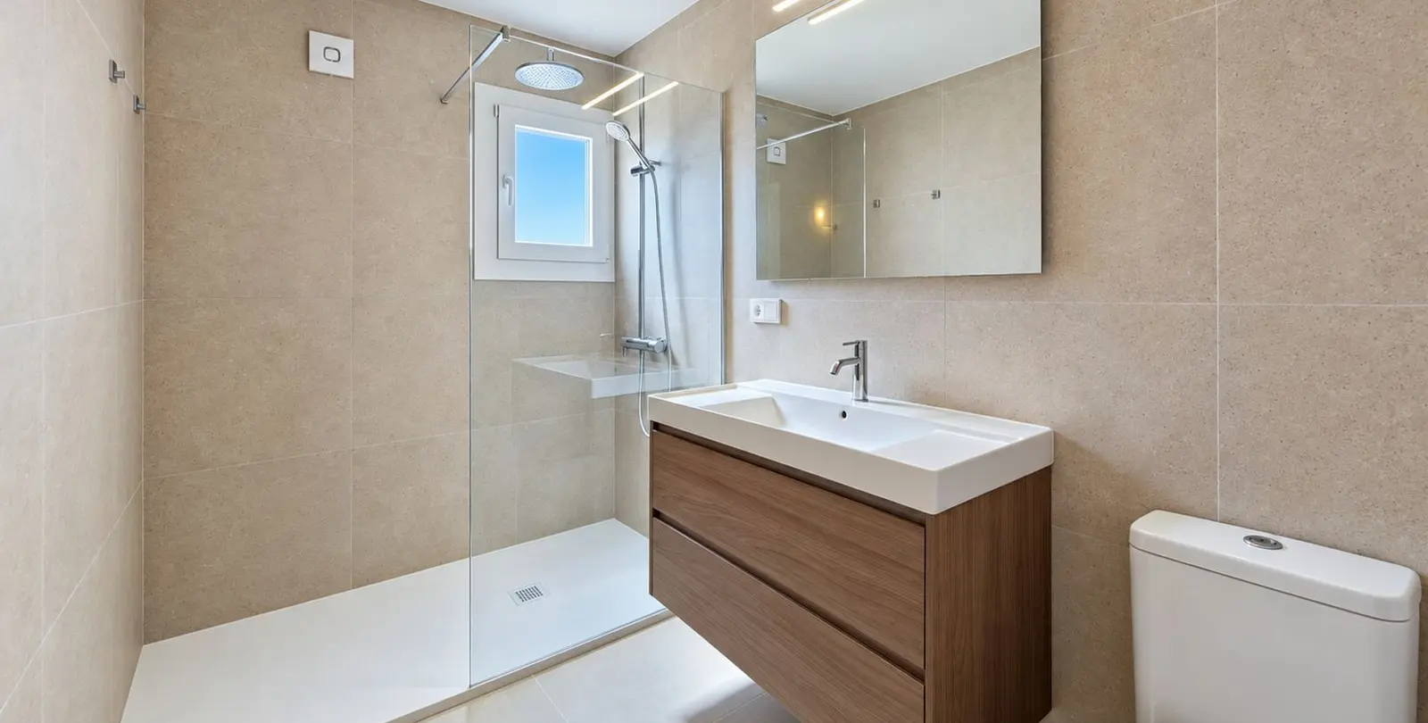 Venta de villa independiente en Estepona 36