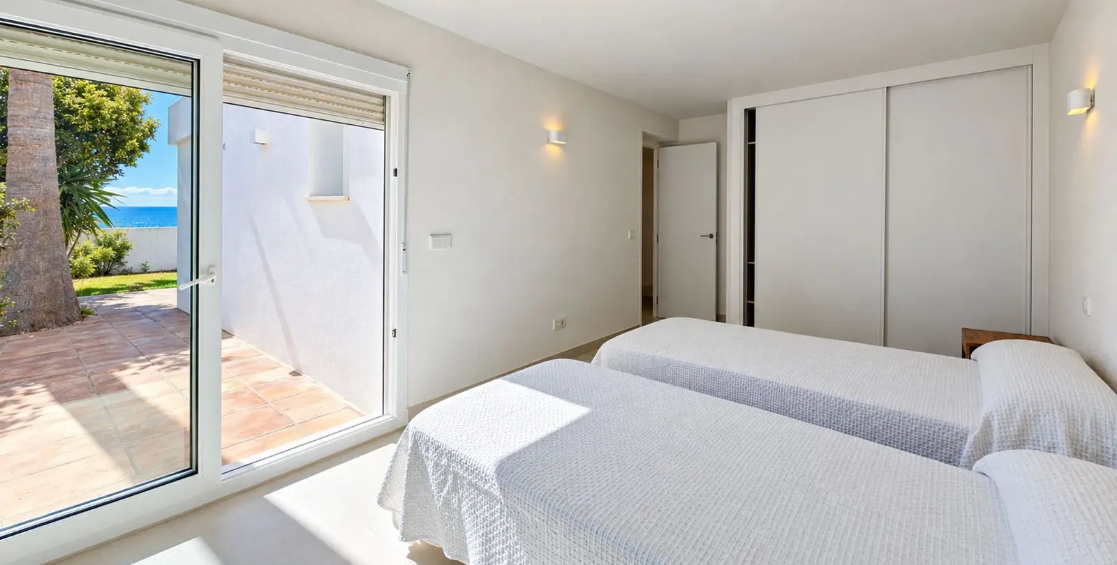 Venta de villa independiente en Estepona 52