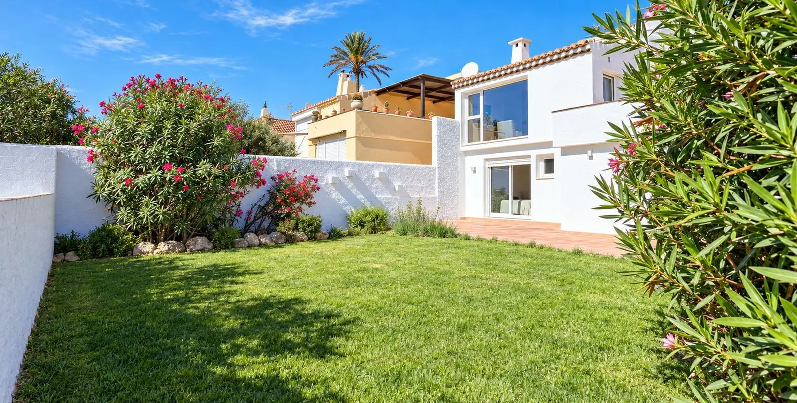 Venta de villa independiente en Estepona 75